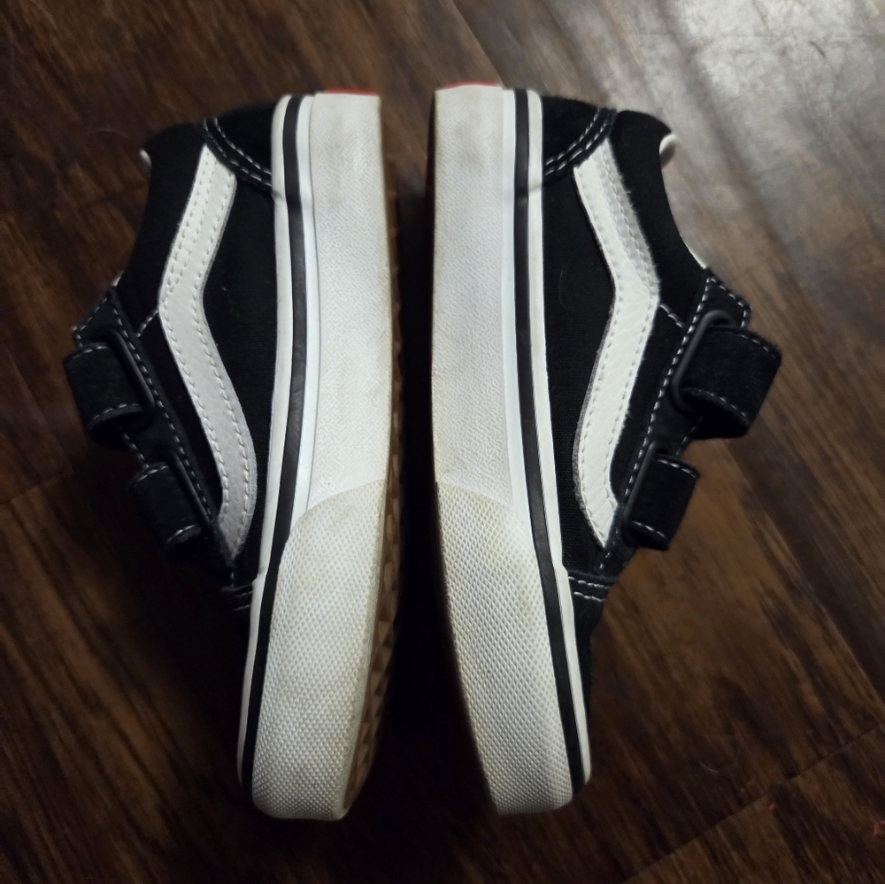 Vans Classic Velcro Skate Sneakers, Toddler Vans, Old School Vans, Kids Vans - Picture 4 of 8